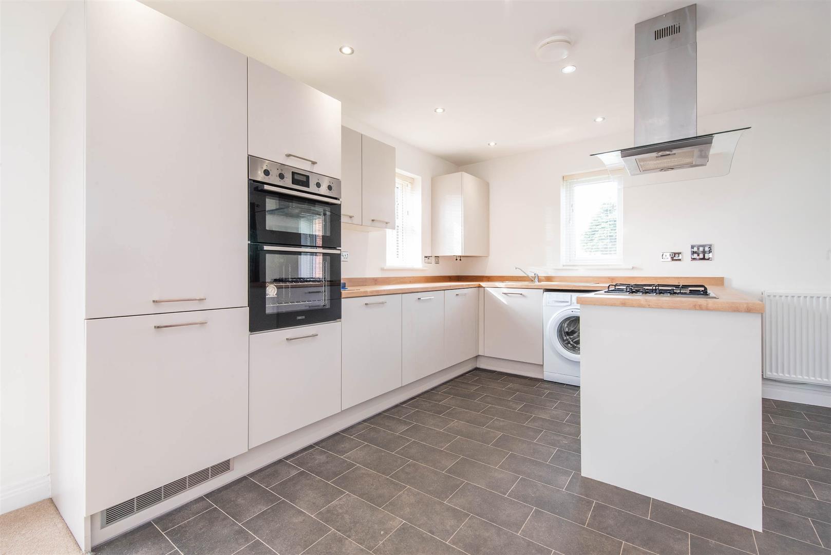 4 bed property in Marchioness Drive, Chorley